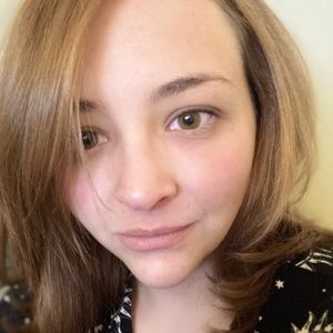 Meet your Posher, Katelyn